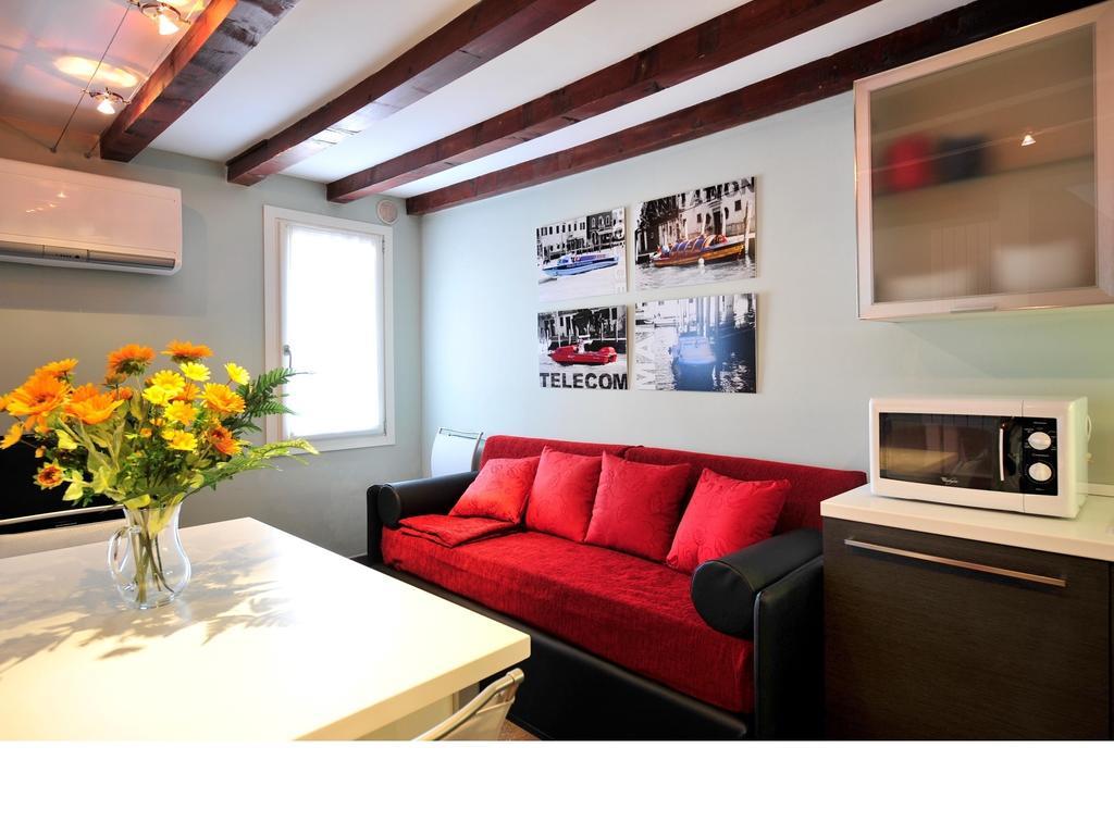Palace La Vida Apartments By Wonderful Italy Venedik Oda fotoğraf