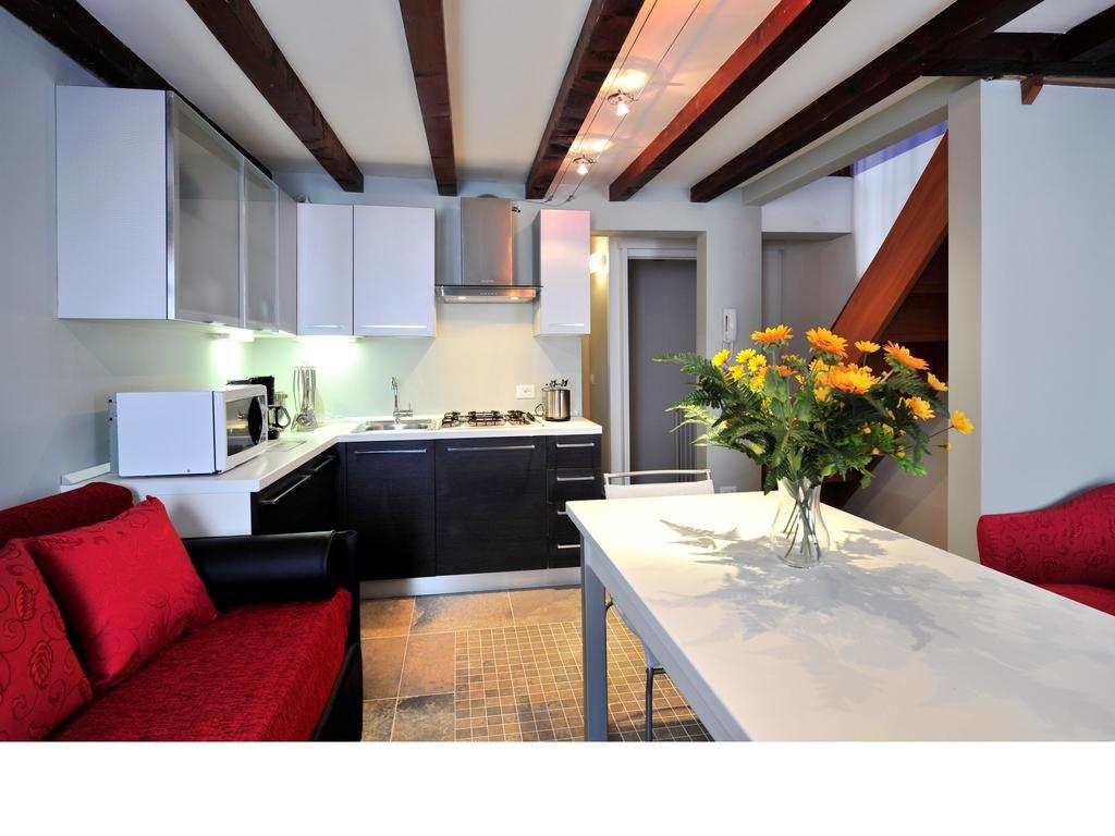 Palace La Vida Apartments By Wonderful Italy Venedik Oda fotoğraf