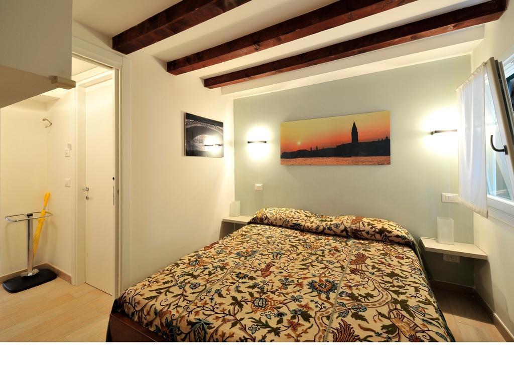 Palace La Vida Apartments By Wonderful Italy Venedik Dış mekan fotoğraf